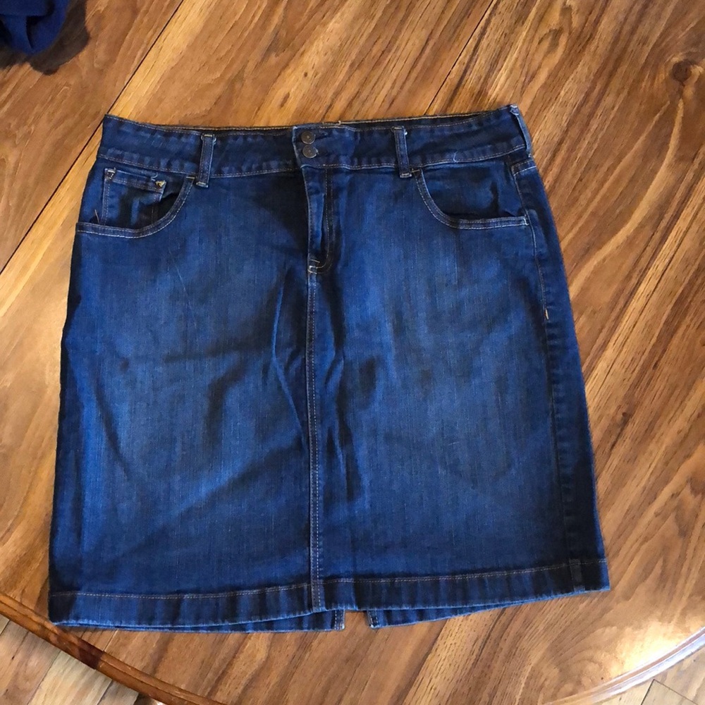 Old Navy Denim Skirt